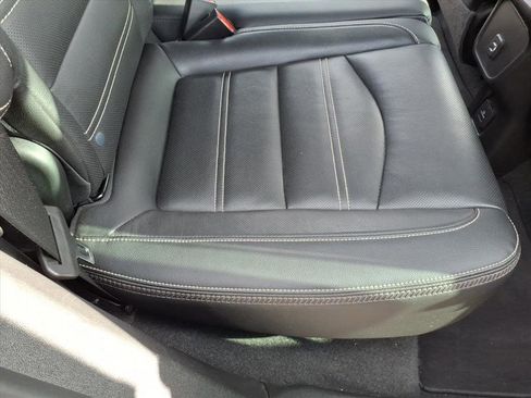 Used 2022 GMC Terrain Denali image 17