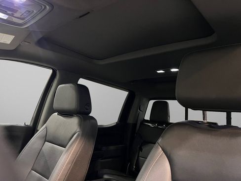 Used 2022 Chevrolet Silverado 1500 LT Trail Boss w/ LT Trail Boss Premium Package image 43