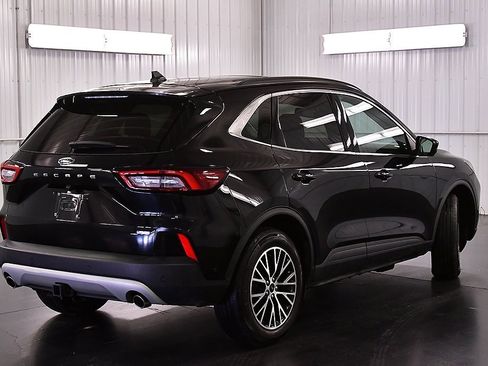 Used 2023 Ford Escape SE w/ PHEV Premium Package image 7