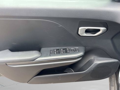 New 2026 Kia K4 FWD image 18