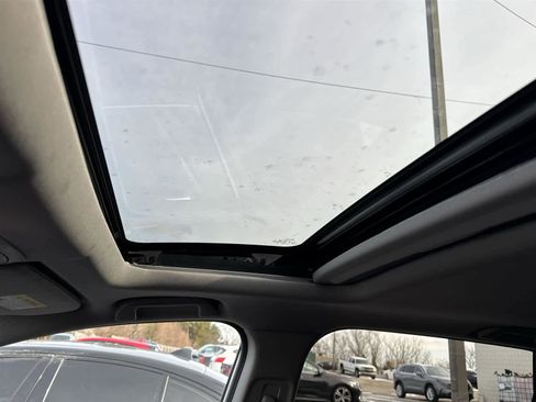 Used 2021 Honda CR-V EX image 13