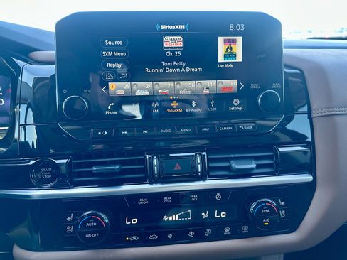 Used 2025 Nissan Pathfinder Platinum w/ Cargo Package FWD image 18