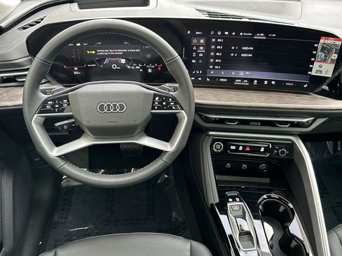 New 2025 Audi Q5 Premium Plus image 13