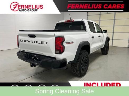 Used 2024 Chevrolet Colorado Trail Boss w/ Technology Package AWD/4WD image 7