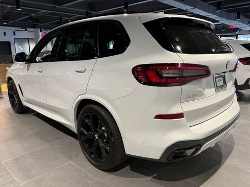 Certified 2023 BMW X5 xDrive40i w/ M Sport Package AWD/4WD image 6