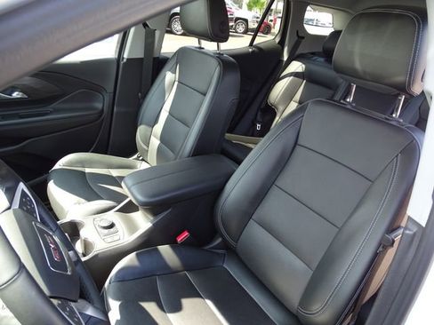 Used 2023 GMC Terrain SLT w/ Elevation Edition FWD image 8