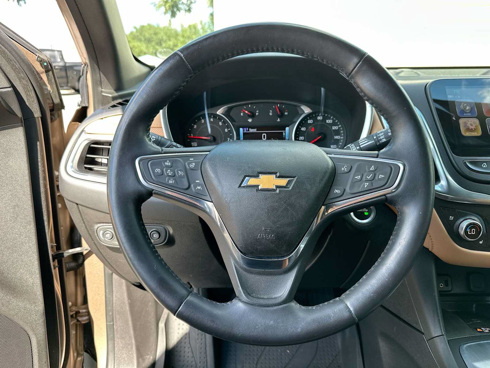 Certified 2018 Chevrolet Equinox Premier FWD image 20