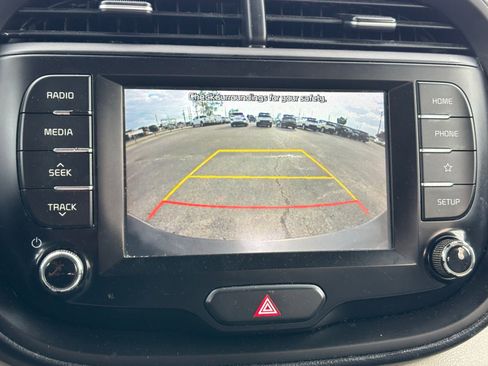 Used 2021 Kia Soul LX image 7