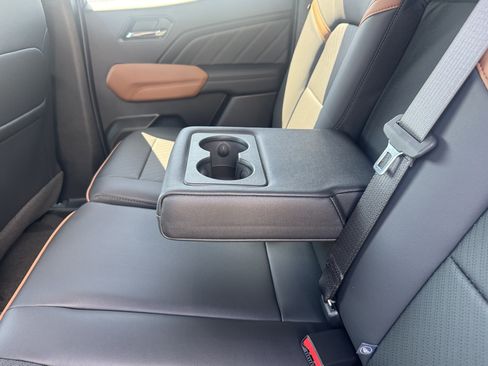 New 2026 GMC Canyon AT4 w/ Technology Plus Package AWD/4WD image 13