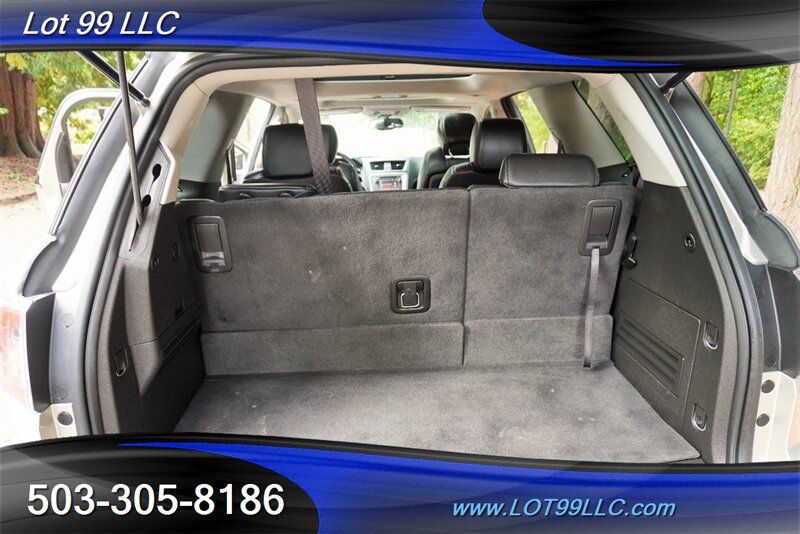 Used 2013 GMC Acadia SLT AWD/4WD image 18