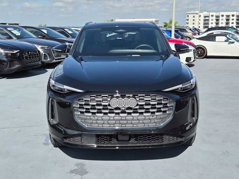 Certified 2025 Audi Q5 Premium Plus w/ Premium Plus image 9