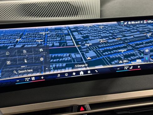Certified 2025 BMW iX xDrive50 w/ Premium Package AWD/4WD image 19