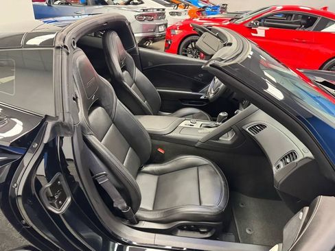 Used 2016 Chevrolet Corvette Z06 w/ 2LZ Preferred Equipment Group RWD image 18