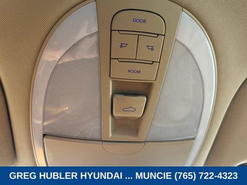 Used 2013 Hyundai Genesis 5.0 R-Spec RWD image 21