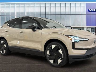 New 2026 Volvo EX30 Ultra w/ Protection Package Premier