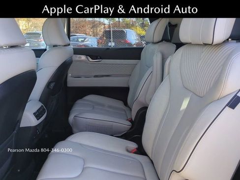 Used 2023 Hyundai Palisade Calligraphy w/ Winter Package image 16