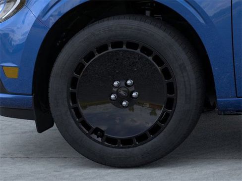 New 2026 Ford Maverick Lobo image 20