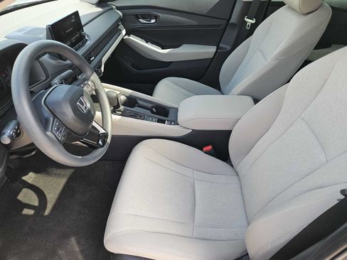 Used 2024 Honda Accord EX image 12
