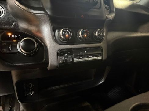 Used 2022 RAM 2500 Tradesman w/ Chrome Appearance Group AWD/4WD image 54