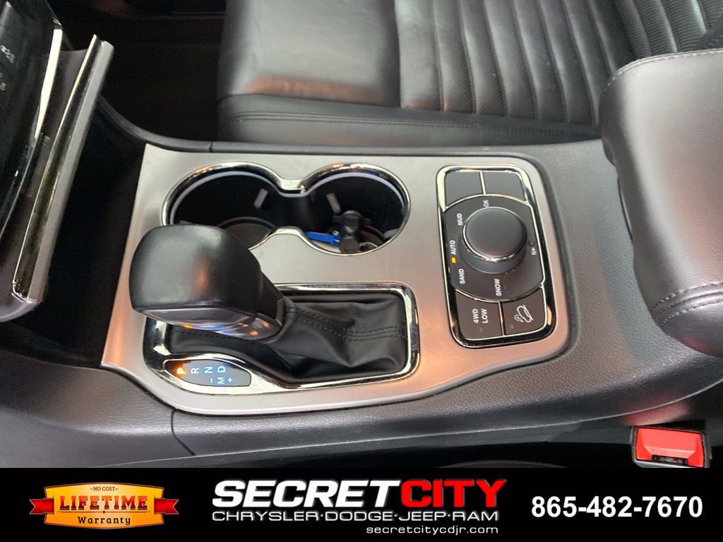 Used 2021 Jeep Grand Cherokee Limited X AWD/4WD image 23