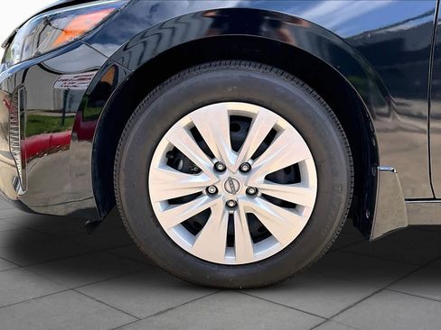 Certified 2024 Nissan Sentra S image 10