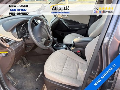 Used 2018 Hyundai Santa Fe Sport w/ 2.4L Value Package 02 AWD/4WD image 9