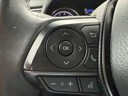 Used 2023 Toyota Camry SE FWD image 19