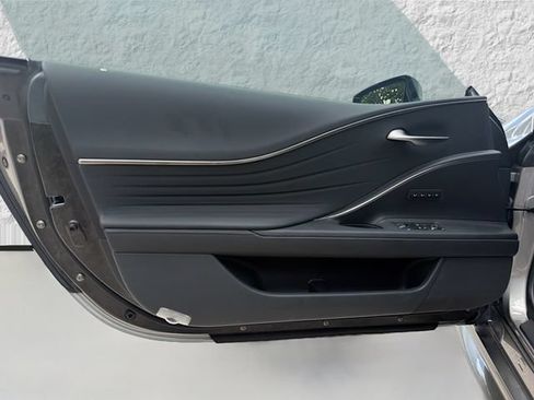 Used 2024 Lexus LC 500 Convertible w/ Touring Package RWD image 20