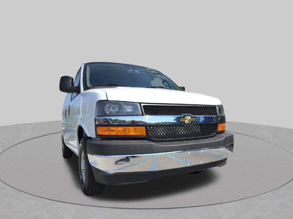 New 2026 Chevrolet Express 2500 w/ Driver Convenience Package RWD image 40