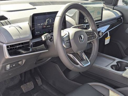 New 2026 Honda Prologue Touring image 3