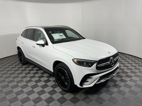 New 2026 Mercedes-Benz GLC 300 image 7