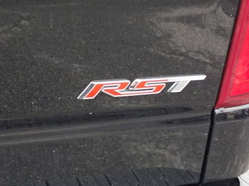 Used 2022 Chevrolet Silverado 1500 RST image 30