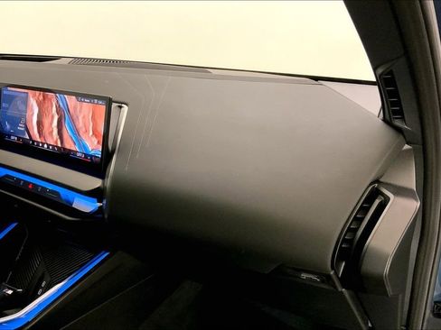 Certified 2025 BMW X3 xDrive30i w/ Premium Package image 23