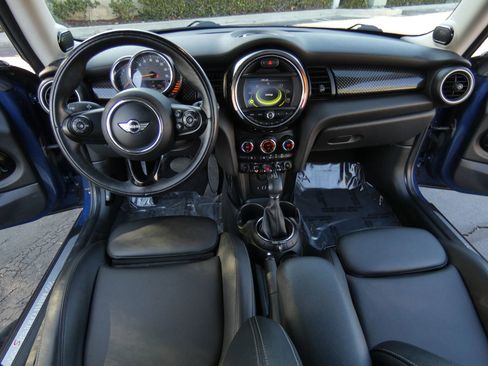 Used 2015 MINI Cooper S image 22