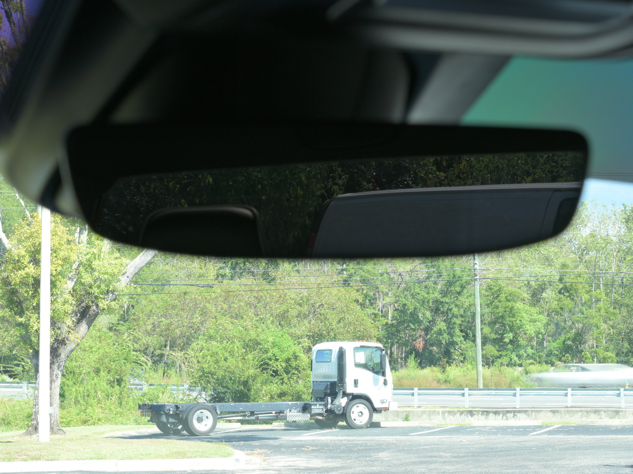 Used 2024 RAM 1500 Laramie RWD image 32