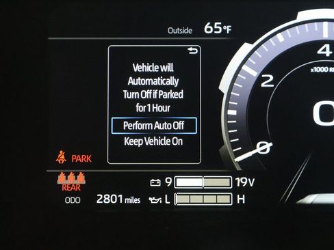 Used 2025 Toyota Tundra Limited image 17