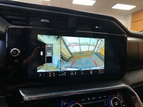 Used 2024 GMC Sierra 1500 Denali w/ Denali Reserve Package AWD/4WD image 16