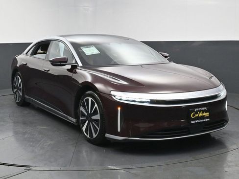 Used 2023 Lucid Air Touring AWD/4WD image 2