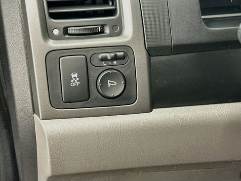 Used 2011 Honda CR-V EX-L image 17