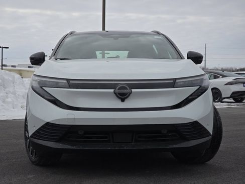 New 2026 Nissan Leaf Platinum+ w/ Cargo Package (Platinum+) image 8