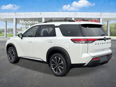 New 2026 Nissan Pathfinder Platinum AWD/4WD image 3