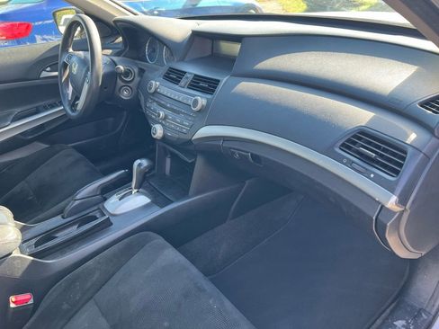 Used 2010 Honda Accord EX image 6