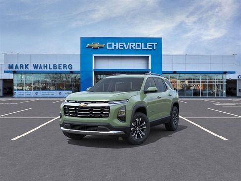 New 2026 Chevrolet Equinox LT w/ Convenience Package II image 8