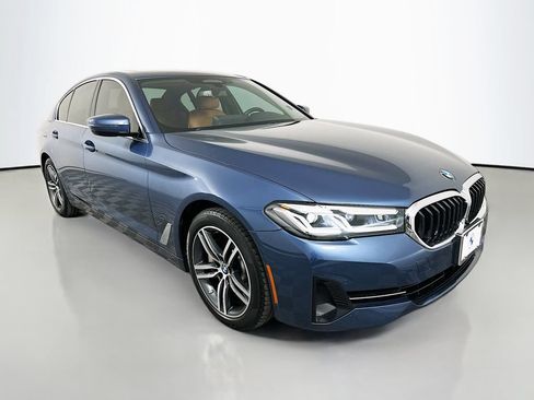 Used 2023 BMW 530i RWD image 3