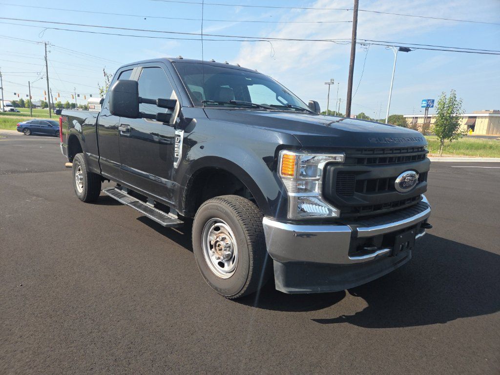 Used 2021 Ford F250 XL w/ Power Equipment Group AWD/4WD image 1