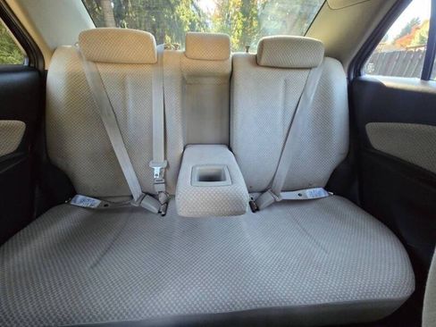 Used 2007 Toyota Yaris Sedan w/ Convenience Pkg FWD image 16