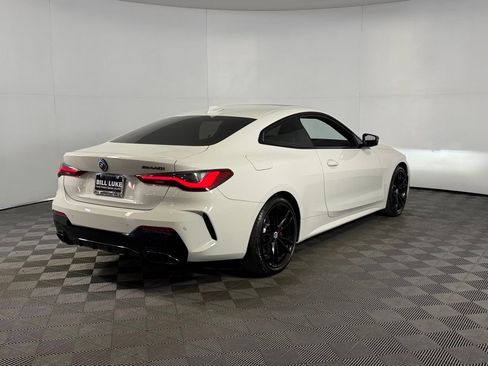 Used 2023 BMW M440i Coupe w/ Premium Package image 4