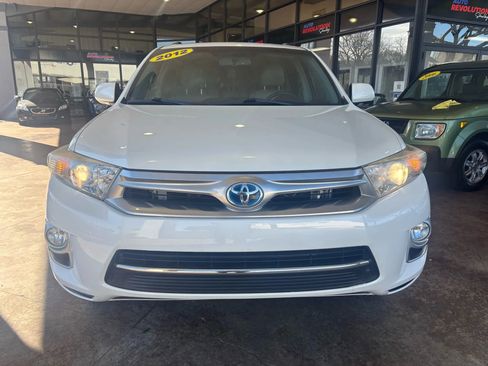 Used 2012 Toyota Highlander Limited image 2