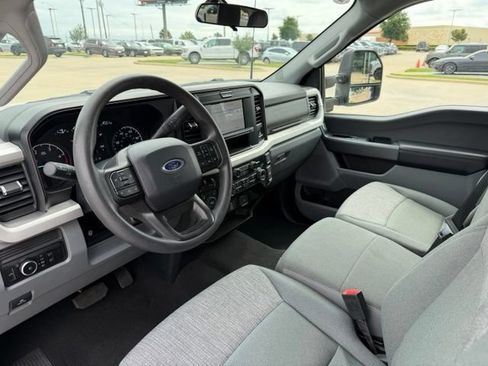 Certified 2025 Ford F250 XLT AWD/4WD image 12