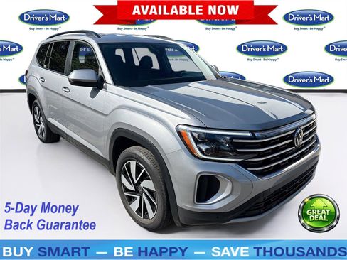 Used 2025 Volkswagen Atlas SE FWD image 1